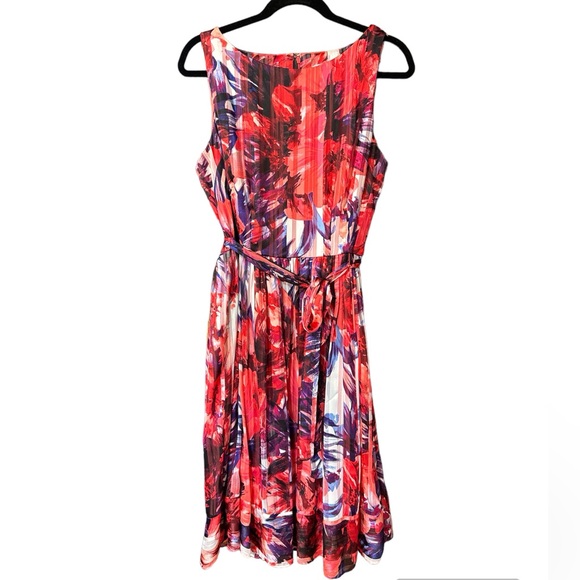 Beautiful Midi dress with pockets, size 16 - Picture 1 of 4